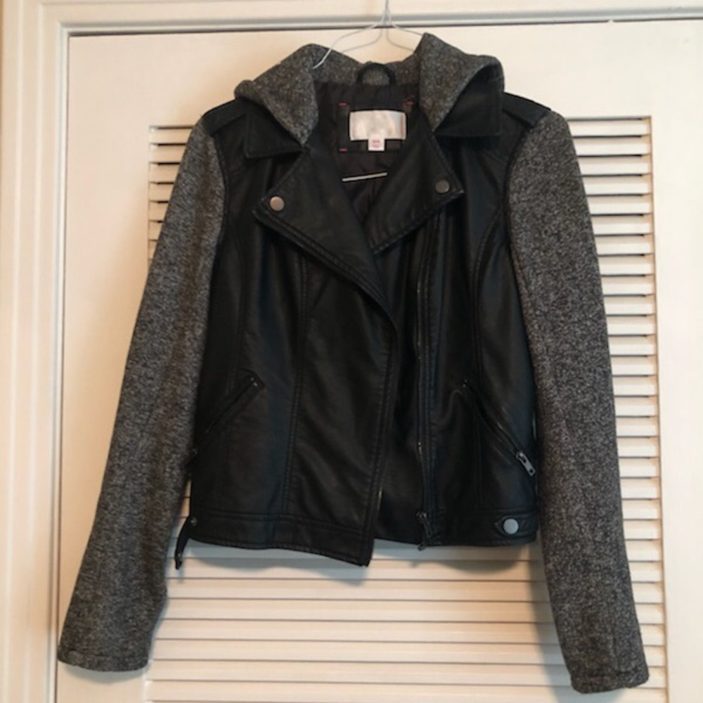 Black and grey jacket